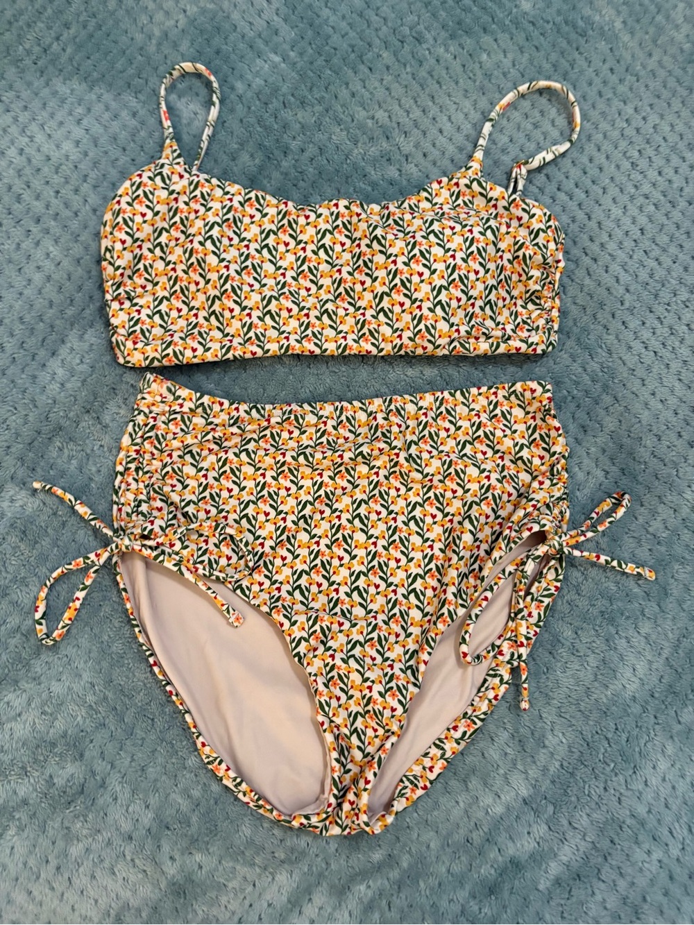 Hermoza Luxury High Waisted Ruched Bikini Set Ditsy Floral Two Piece size 4